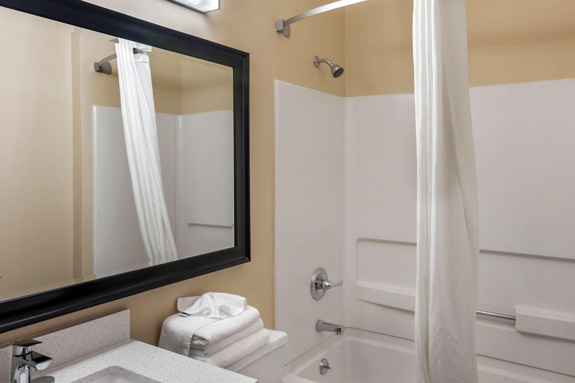 Quality Inn Overland Park Kansas City المظهر الخارجي الصورة